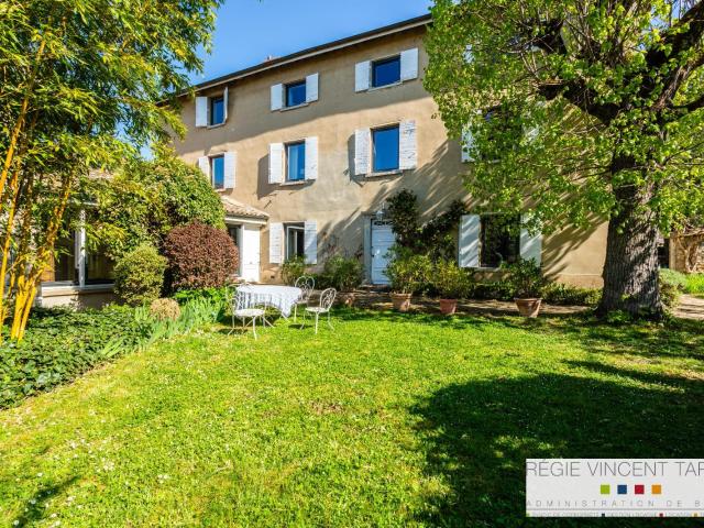 Appartement 10 pièces de 340m² à Dardilly