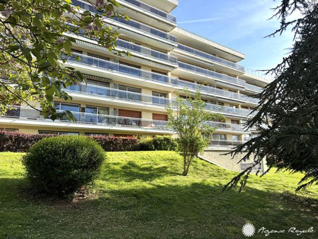 Appartement 110 m2 6 pièces