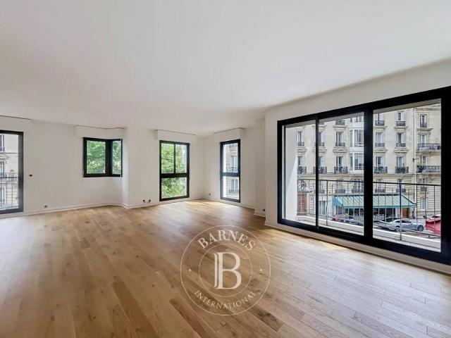 Appartement 111 m2 Paris 16ème