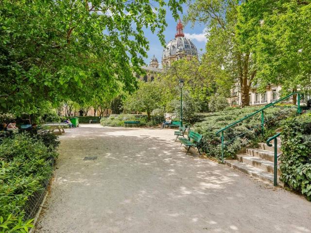 Appartement 115 m2 Paris 8ème