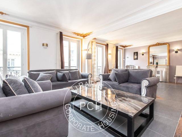 Appartement 118 m2 Paris 8ème