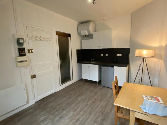 Appartement 11.93m² – PARIS