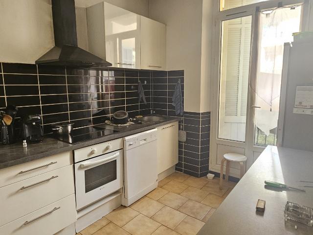 Appartement 11 pièces 218 m²