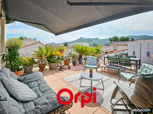 Appartement 11 pièces 523 m²