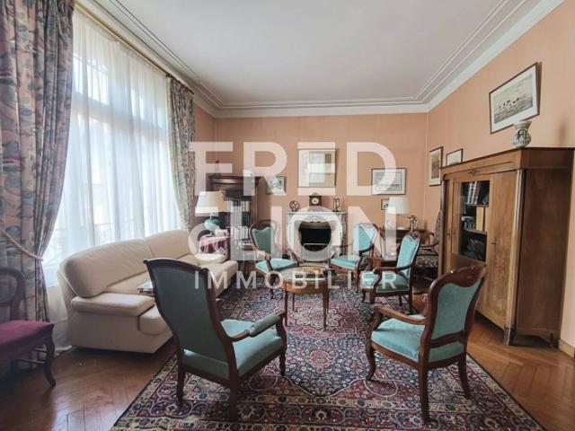 Appartement 120 m2 Paris 16ème