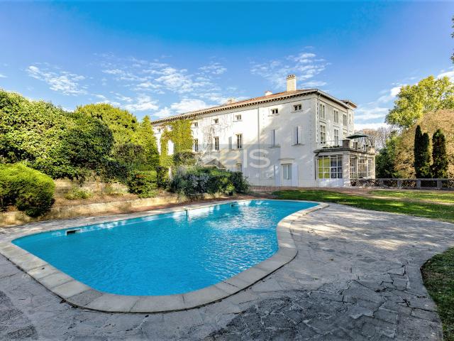appartement 120m2 avec piscine