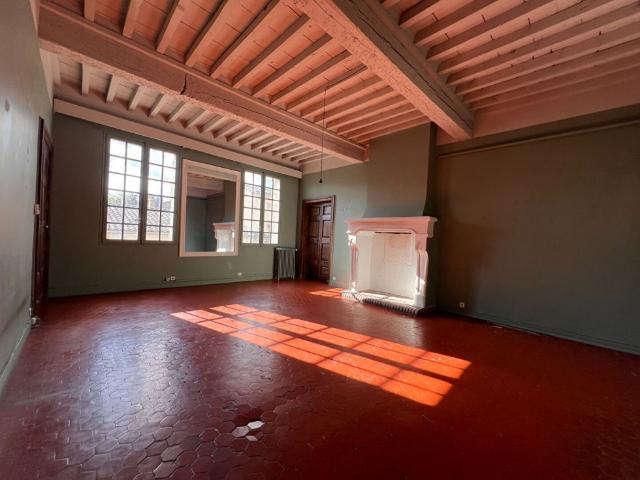 Appartement 121.38 m² 4 Pièces Avignon 84000