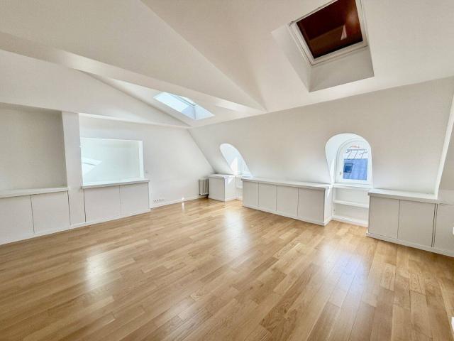 Appartement 123 m2 Paris 8ème