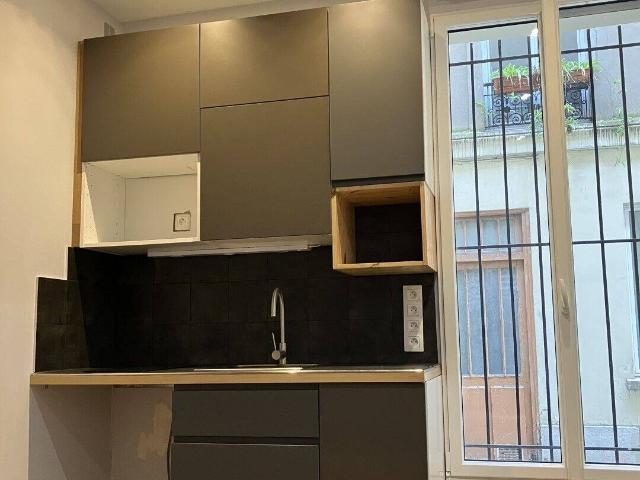 Appartement 12 m2 Paris 20ème