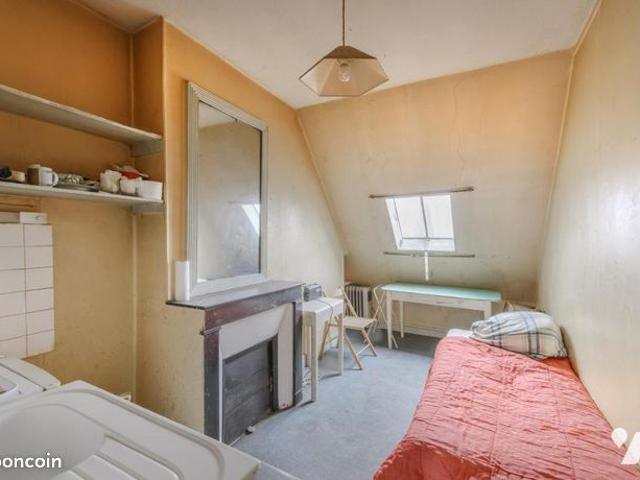 Appartement 12 m² PARIS 8