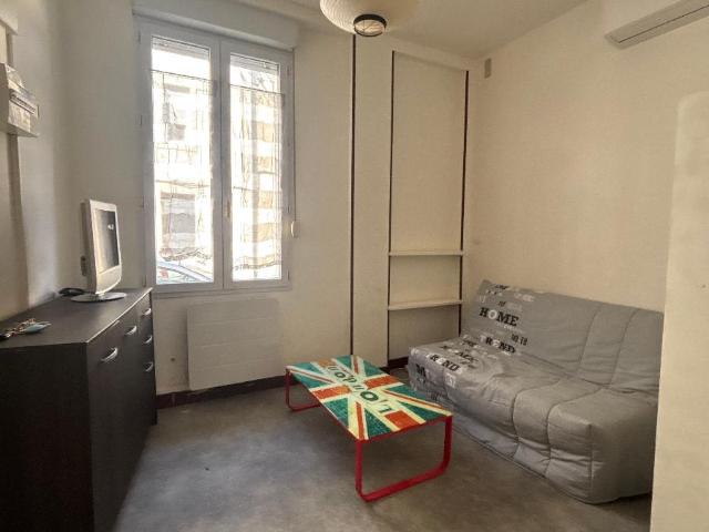 Appartement 12 m² 1 pièce Périgueux 24000