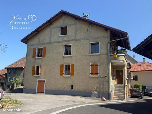 Appartement 12 pièces 150 m²