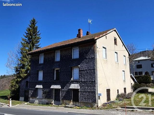 Appartement 12 pièces 217 m²