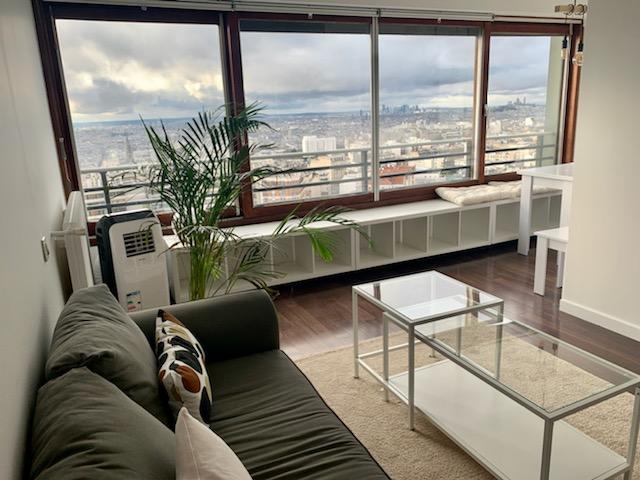 Appartement 12ème étage 33.69 m2 Studio avec coin nuit Meublé