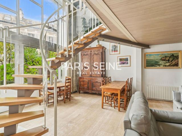 Appartement 131 m2 5 pièces