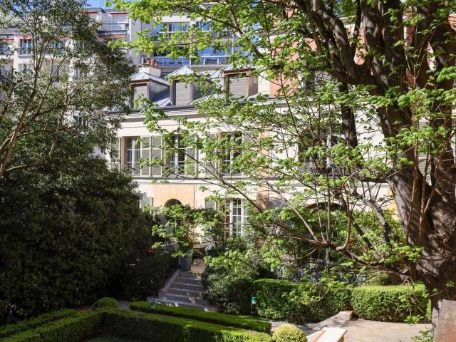 Appartement 135 m2 Paris 6ème