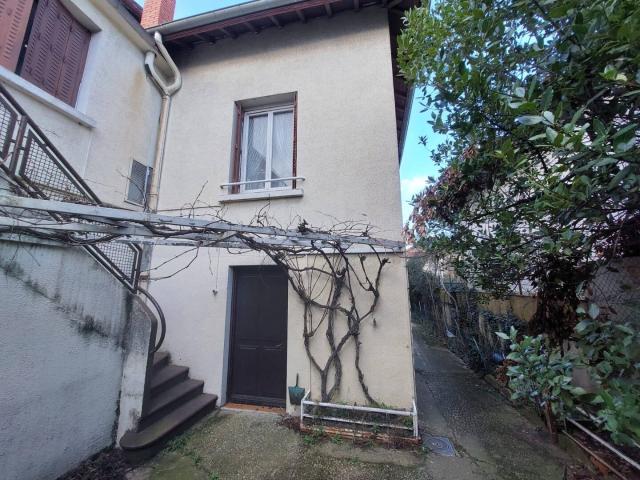 Appartement 17 m2 Vénissieux
