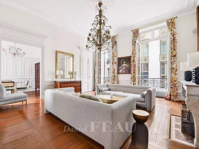 Appartement 140 m2 Paris 6ème