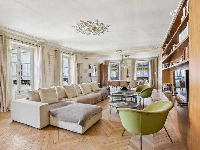 Appartement 151 m2 3 pièces