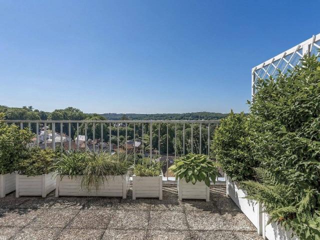 Appartement 160 m2 La Celle Saint Cloud