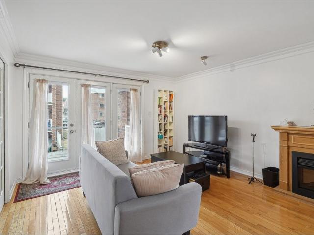 Appartement 16241 Rue Forsyth