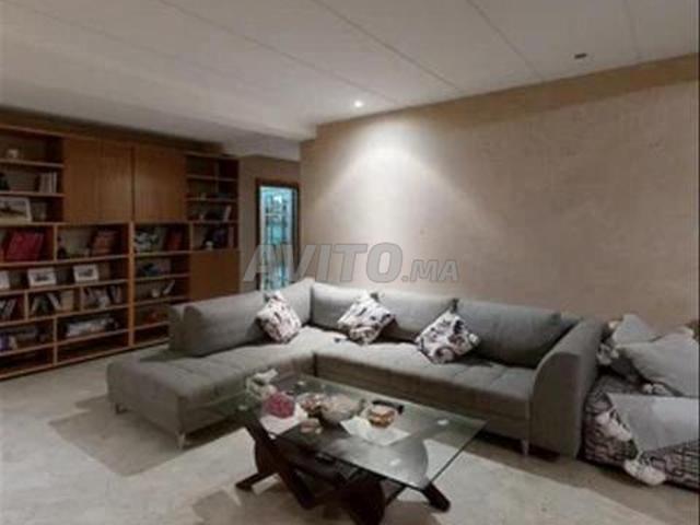 Appartement 163 m² à vendre – Quartier Hôpitaux