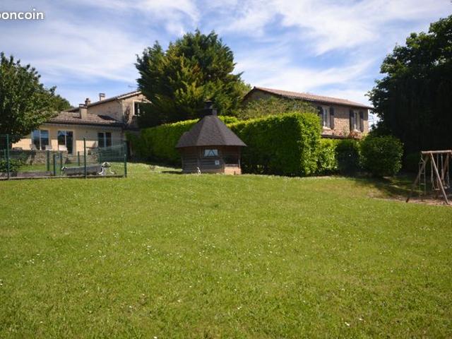 Appartement 16 pièces 4167 m²