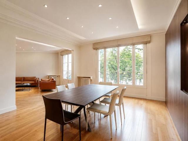 Appartement 170 m2 6 pièces