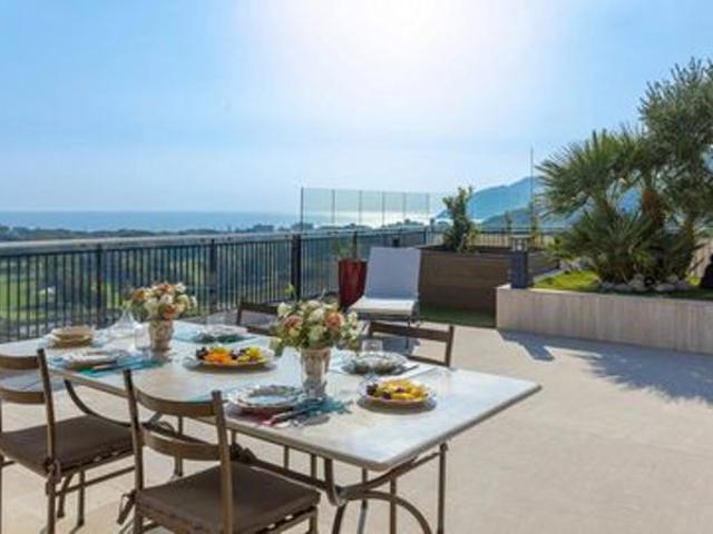Appartement 174 m2 MANDELIEU LA NAPOULE