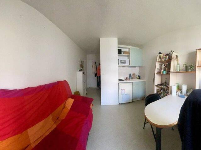 Appartement 18 m2 Courbevoie