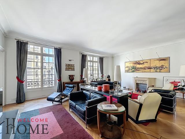 Appartement 195 m2 7 pièces