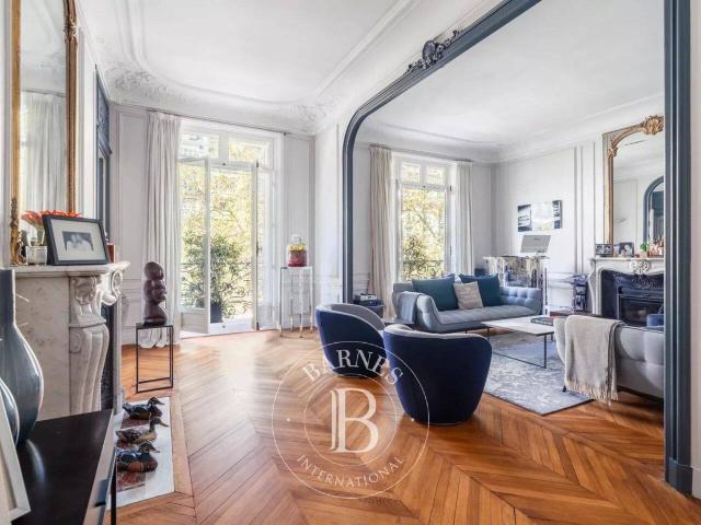 Appartement 198 m2 Paris 16ème