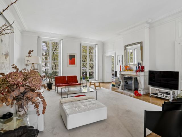 Appartement 199 m2 7 pièces