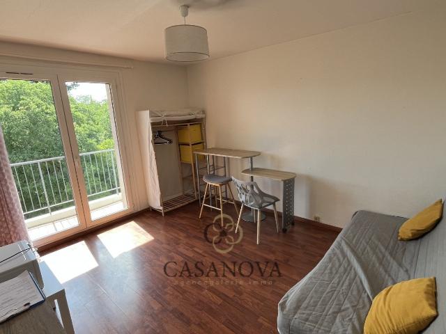 Appartement, 19 m² 1 pièce, en location à Montpellier 466 € par mois