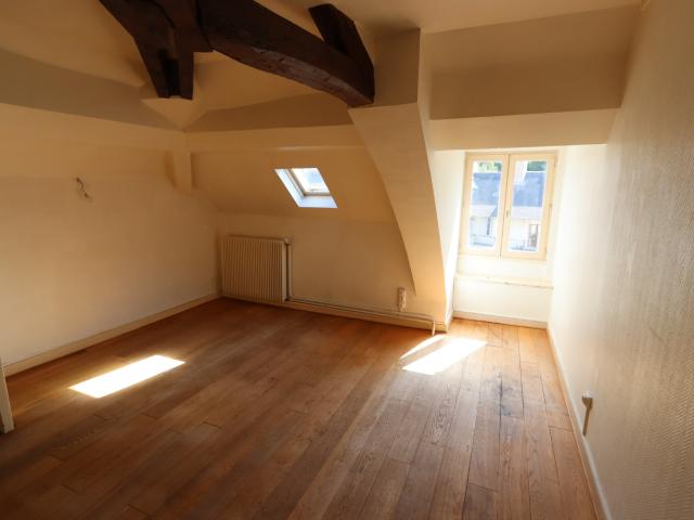 Appartement 19 m² 1 pièce La Charité Sur Loire 58400