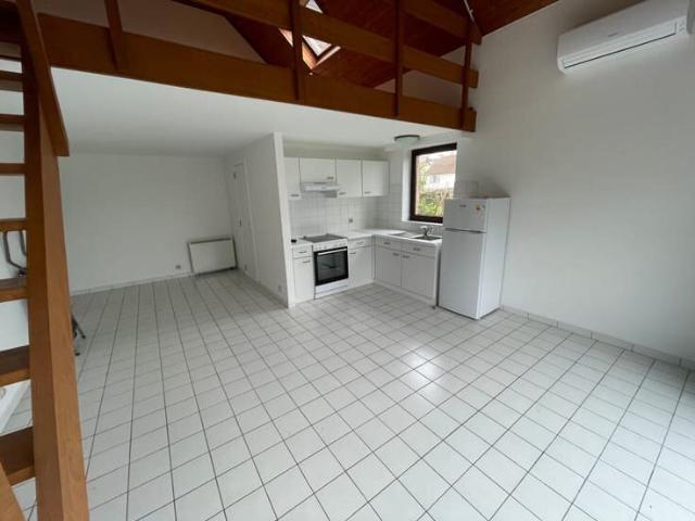 Appartement – 1 chambre – 50 m² Jardin – 1 parking extérieur