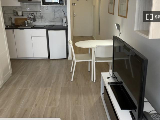 Appartement 1 chambre à louer à Courbevoie, Paris