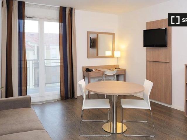 Appartement 1 chambre à louer à Roissy en France