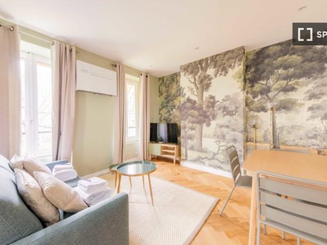 Appartement 1 chambre à louer, École Militaire, Paris