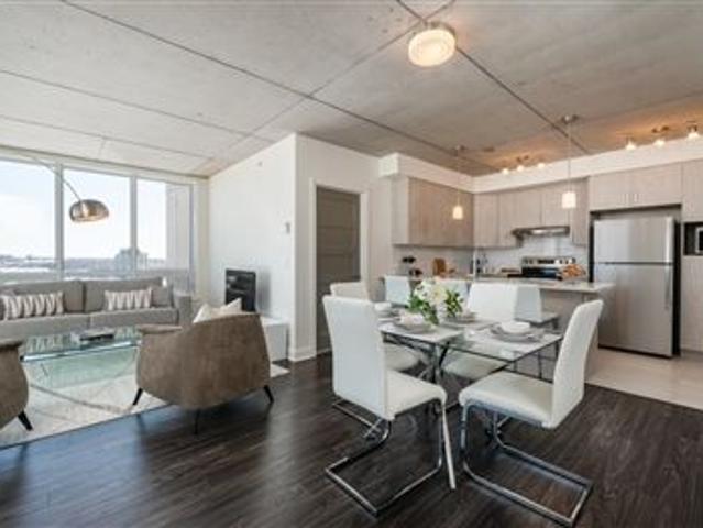 Appartement 1 chambre à louer Laval à Axial Towers