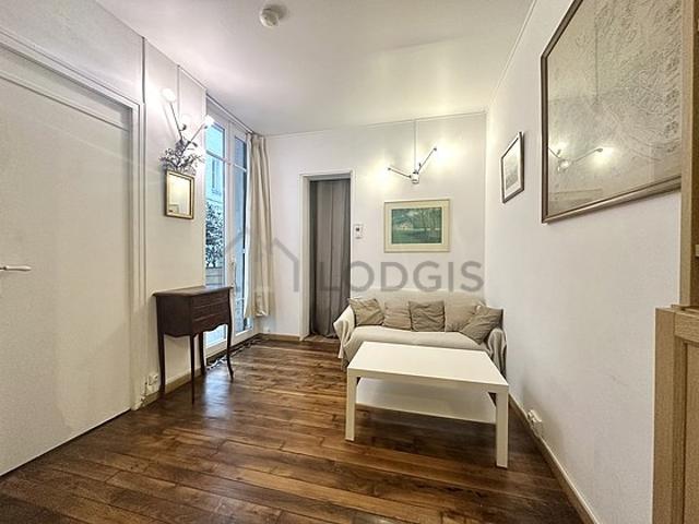 Appartement 1 chambre meublé avec concierge et local à vélos Commerce Paris 15°