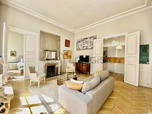 Appartement 1 chambre meublé avec cheminée Odéon Paris 6°