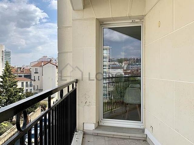 Appartement 1 chambre meublé avec accès handicapé, garage et terrasse Puteaux 92800