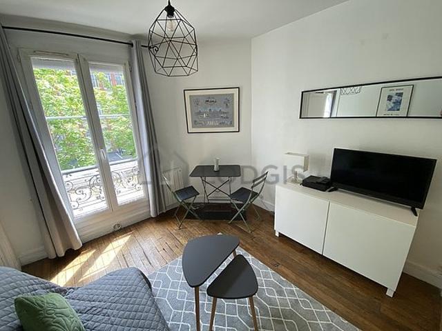 Appartement 1 chambre meublé avec ascenseur, cave et local à vélos Picpus Paris 12°