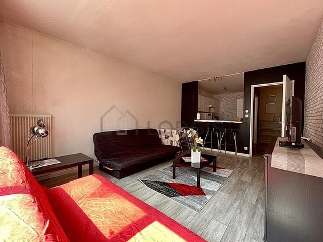 Appartement 1 chambre meublé avec ascenseur, concierge et cave Courbevoie 92400