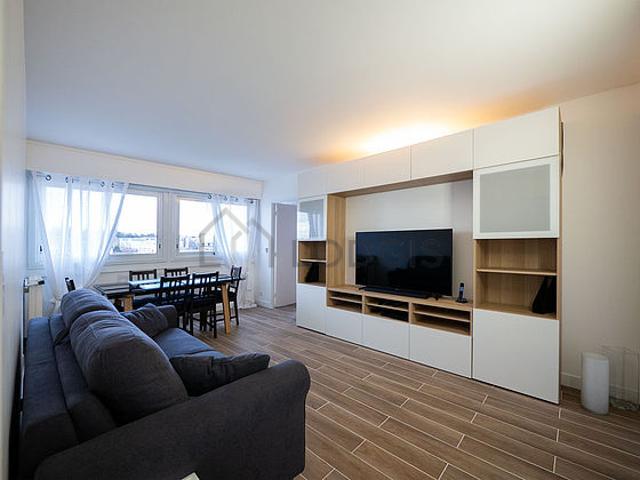 Appartement 1 chambre meublé avec ascenseur, concierge et local à vélos Buttes Chaumont Paris 19°