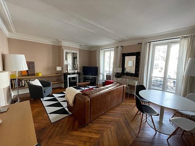 Appartement 1 chambre meublé avec ascenseur et cheminée Champs de Mars Paris 7°