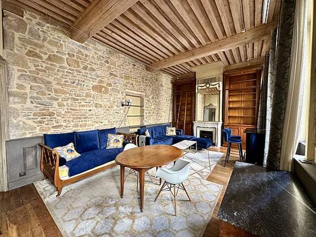 Appartement 1 chambre meublé avec ascenseur et cheminée Lyon 69001