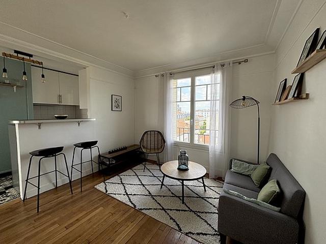 Appartement 1 chambre meublé avec ascenseur et cheminée La Garenne Colombes 92250