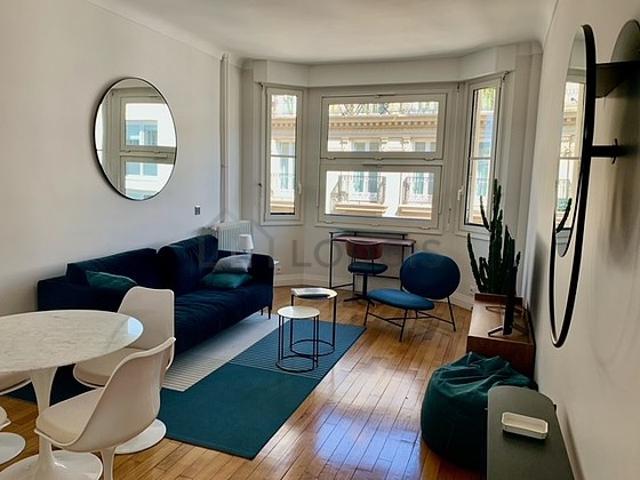 Appartement 1 chambre meublé avec ascenseur et concierge Arc de Triomphe Paris 16°